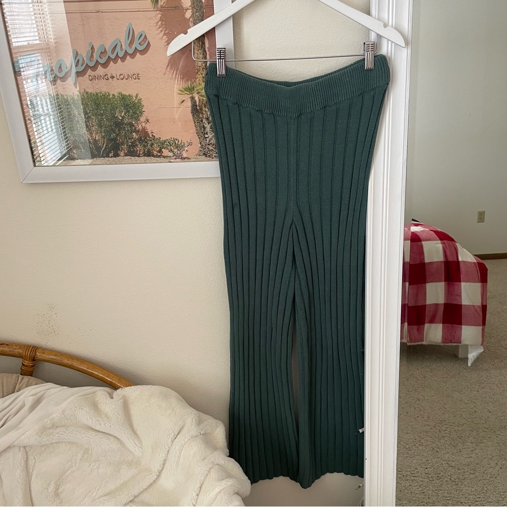 Free People Beach Imogene Matching Sweater Top & Pants Set - Picture 6 of 10